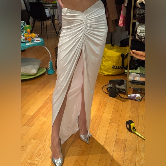 Michael Costello X Revolve Leah ruched maxi skirt - Picture 9 of 10